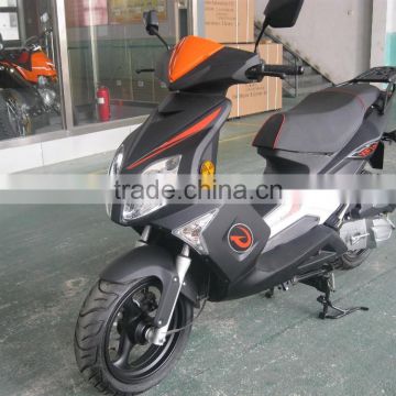 EEC3 125 scooter