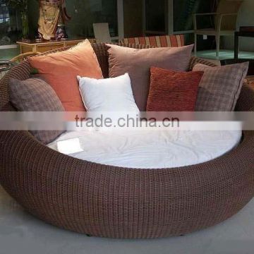 Outdoor furniture-rattan round sunbed