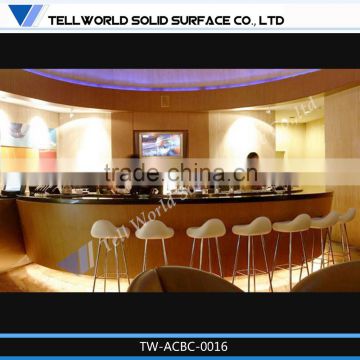 2015 new design wooden bar counter design with solid surface top