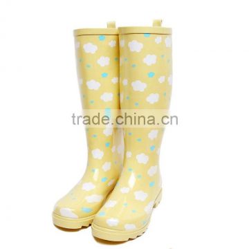 OEM fashion ladies rubber rain boots High top waterproof 100% natural rubber wellington boots