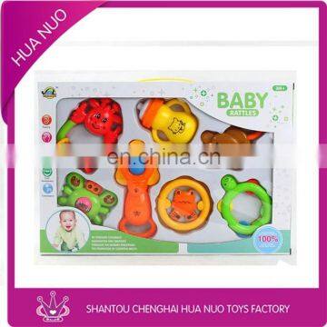 Good quality plastic baby teeth rattle toys for babies