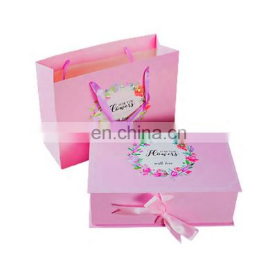 customized magnetic pink empty gift paper box and  gift bag packaging for clothes