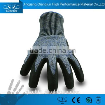 QL great varieties nitrile foam job gloves for oil workers