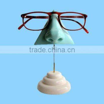resin nose shape eyeglasses stand statue