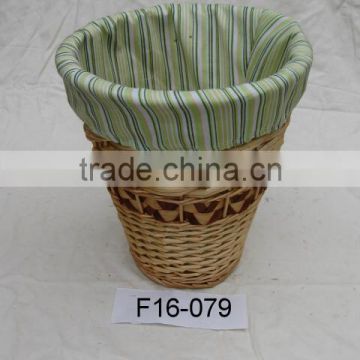 cheap hand weaving wick willow laundry baskets for sale F16-079