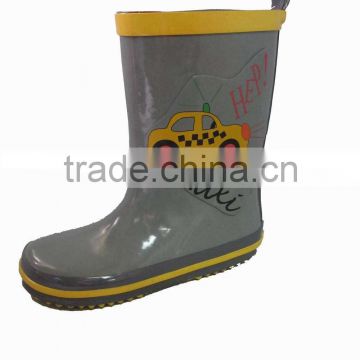 2013 kids' grey fashion rubber rain boots with taxi pattern