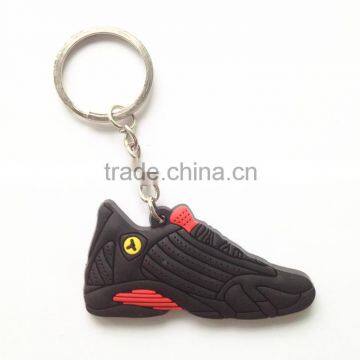 Yiwu Manre Soft PVC Wholesale Key ring Shoe Shaped 2d Keychain