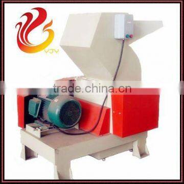 PC Series Plastic Breaker Machine