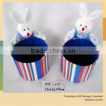 lovely plush rabbit with basket made by paper string for promotion