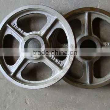 ISO 9001-2008 v belt pulley four spoked style iron cast parts,crane castings parts,cast iron