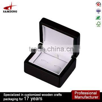 2016 hot style custom logo jewelry decorative pill gift box flocked jewelry boxes