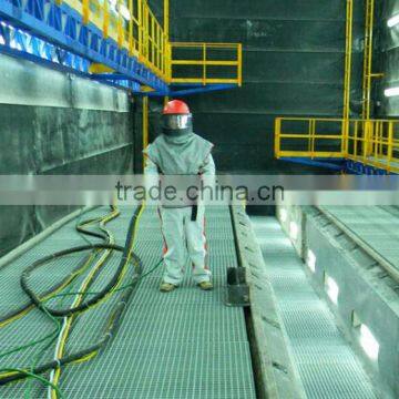 abrasive blasting chamber