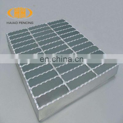 Factory price steel driveway grates grating / road drainage steel grating cover