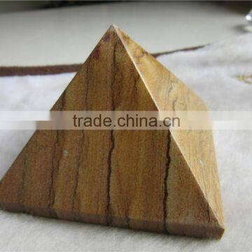 Factory Supply Healing grain stone pyramid model