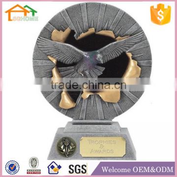 Factory Custom made best home decoration trophy polyresin resin pigeon statues