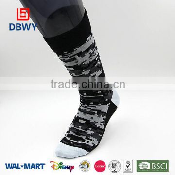 2015! New Custom Design Sport Men Cotton Socks of China Manufacturer in High Quality!