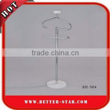 Taiwan supplier own factory cheap wire metal valet stand