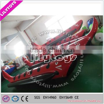 Popular China pvc material cheap price interesting inflatable boats for water park
