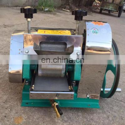 Hot sale manual Stainless Steel sugarcane juice machine with factory price