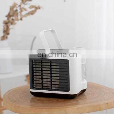 2021 New Personal Mini Portable Humidifier Water Cool Spray Fan Mini Air table Cooler fan