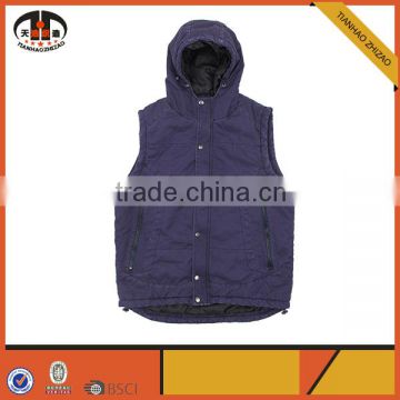 Fashionable Zipper Pockets Winter Man Vest Jacket with Hoodie