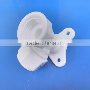 sell plastic pipe fitting