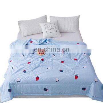 2020 Hot Sell Summer Quilt Soft Breathable Summer Soft Quilt Air Conditioning Quilt