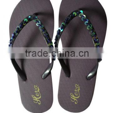 2014 new well sale women's flip flops/women's slippers/women's sandals with paillette on the upper(HG13001B