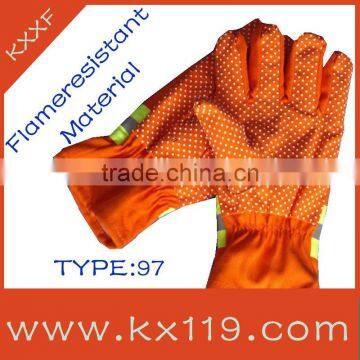 2014 New Design 97 type Fire retardant fabrics green and orange color leather work glove