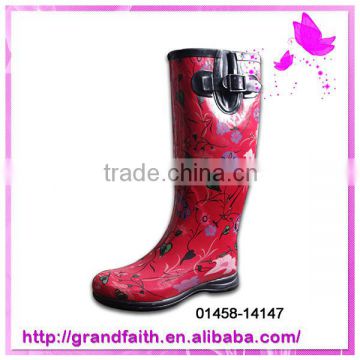 Hot-Selling high quality low price plastic rain boots