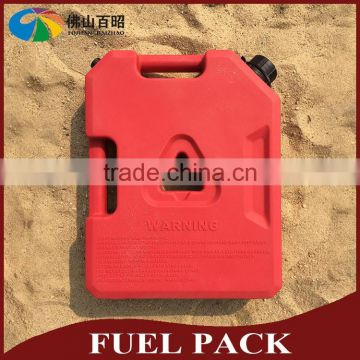 2017 new plastic 20 liter jerry can with jerry cans holder