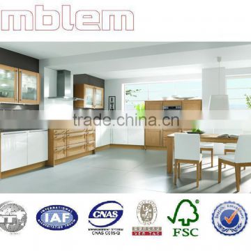 wood grain melamine and lacquer kitchen cabinet