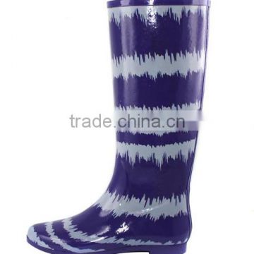 New design purple solid horse gumboots custom rain boots for women