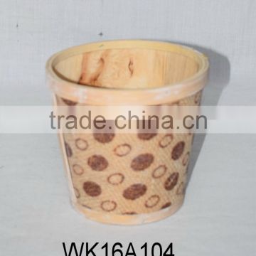 decal wooden pot