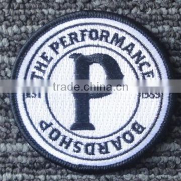 2017 China customized logo high quality washable garments embroidery patches badges