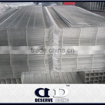 Welded mesh metal fencing panel fence China manufacturer