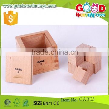 hot sale kids toys 7*7*6.8cm size gabe toys OEM natural wooden divided cube