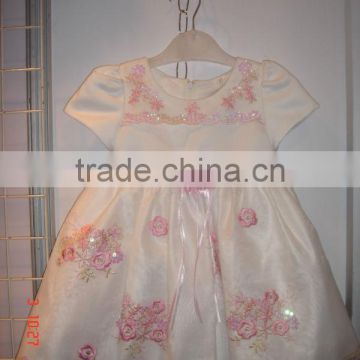 girls wearing short dress little girl flower dress
