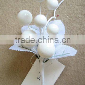 2015 new Artificial Christmas Wihte polyfoam berries ball Pick 5" Artificial Polyfoam With Berries and leaves Pick