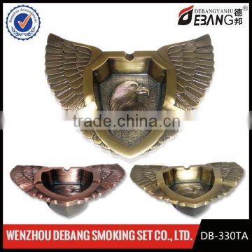 Eagle shape metal ashtray wholesale set