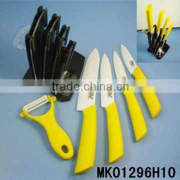 4Piece Plastic Handle Ceramic Knife Set With Acrylic Stand One Peeler