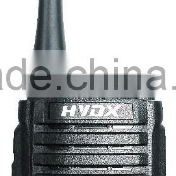 Dual band display/standby/working Manpack FM transceiver with Morse Code and High Light Lamp