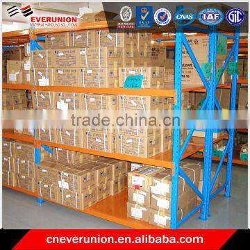 CE Certification 3000mm height adjustable 50 mm pitch metal pallet rack