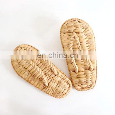 Hot Sale Summer Straw house slippers water hyacinth sandals Vietnam Manufacturer