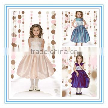 Sleeveless Satin Lovely Lace Flower Girl Dress For Weddingses(FLMO-3010)