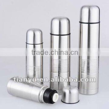 Bullet shape stainles steel vacuum flask with embossed lines on body