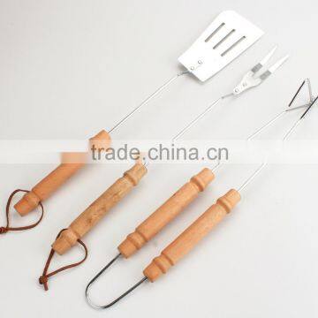 high quality BBQ 3 tool set with wood hanle for bbq grill