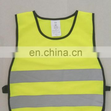 Children reflective safety vest conforms to EN 1150