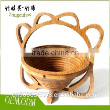 Handicrafts Fruit container basket made of bamboo