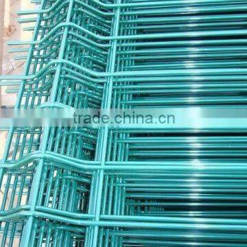 Pvc coated welded security fence